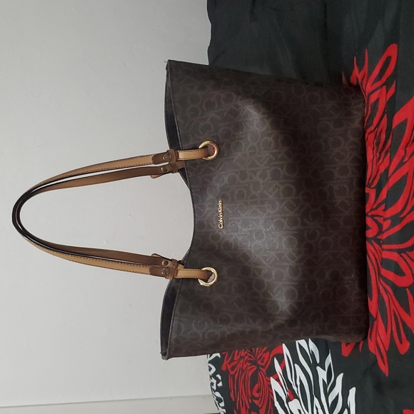 Calvin Klein Signature Brown & Tan Tote Bag - Picture 4 of 11